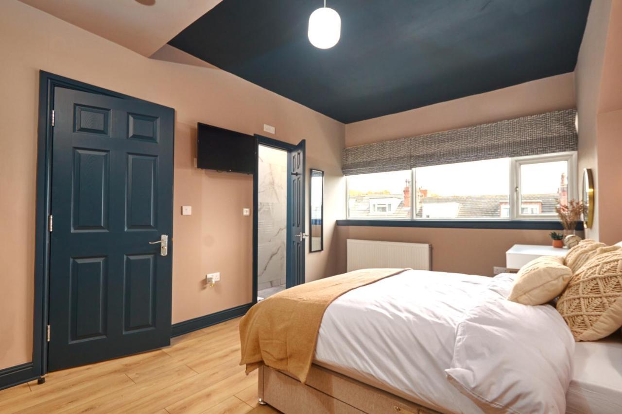 Homebird Property - Haddon House ลีดส์ ภายนอก รูปภาพ